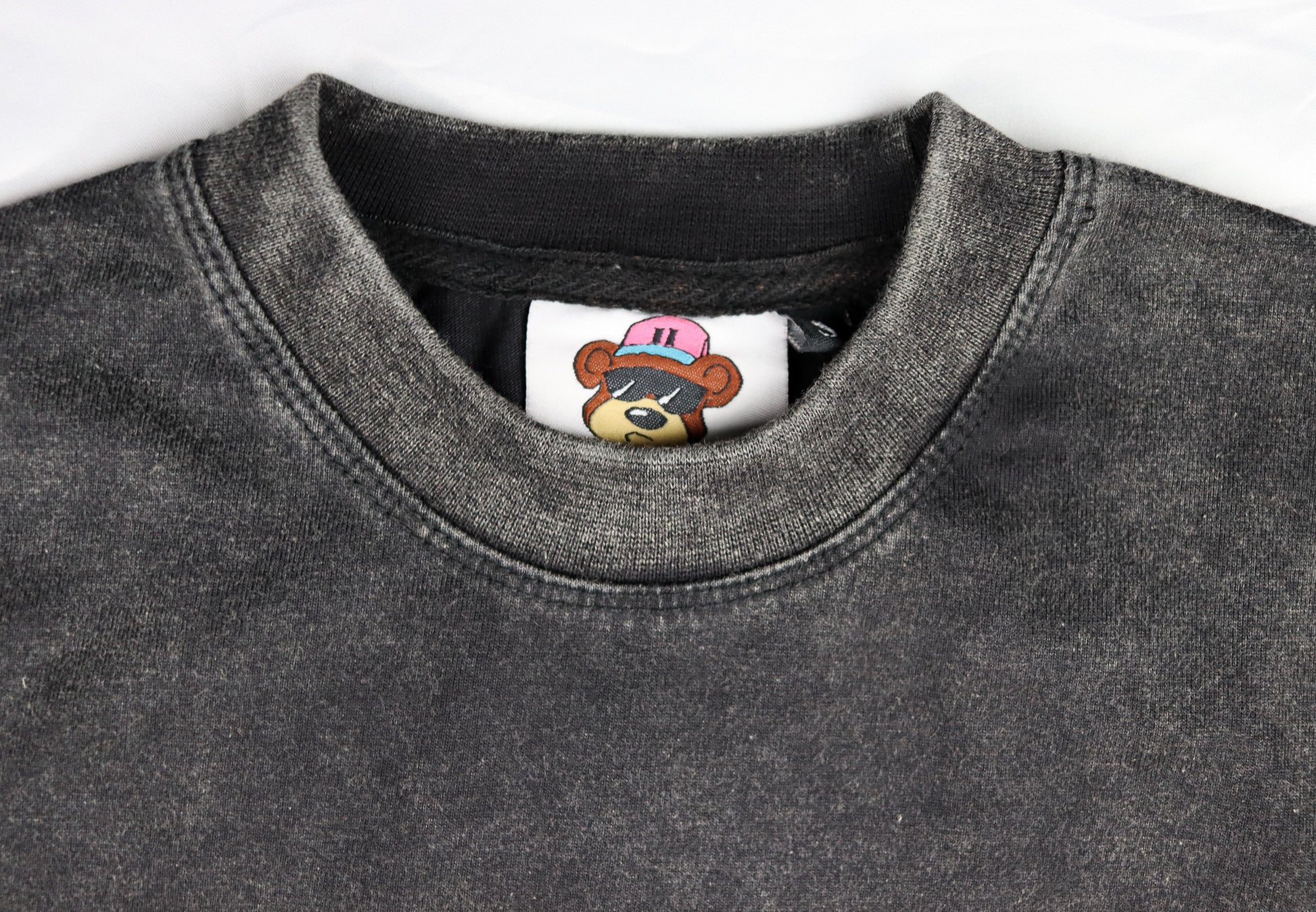 Acid wash Peaceful tee - Just2Nice