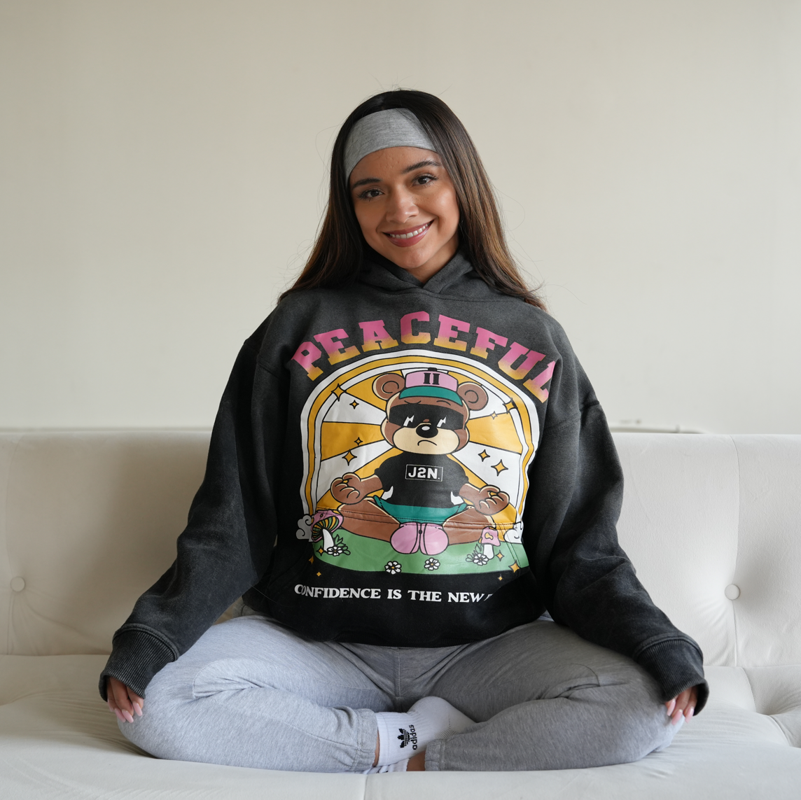 PEACEFUL HOODIE (Acid wash black)
