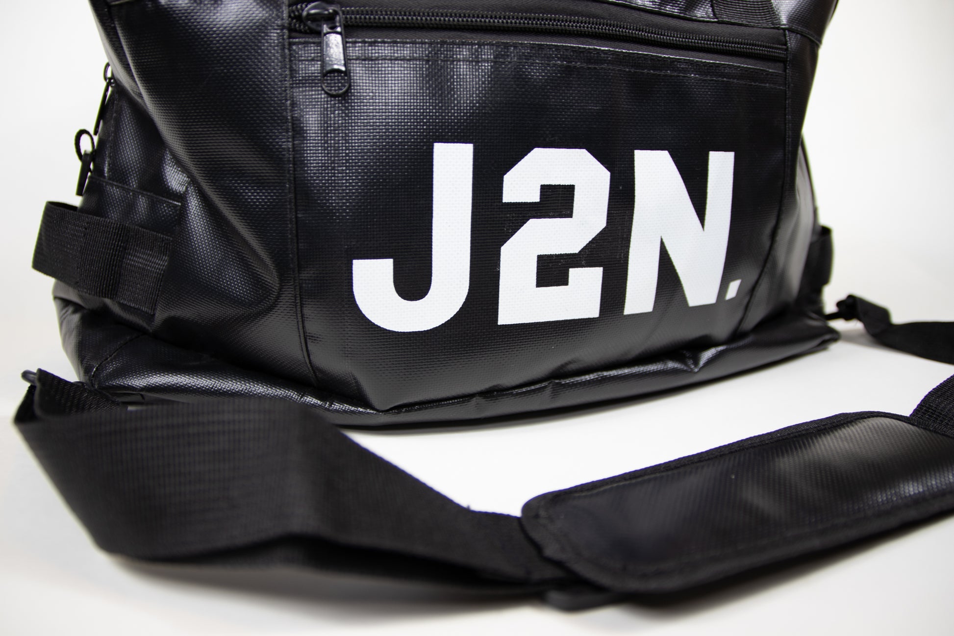 J2N Luxury Gym Bag (Pre-sale) - Just2Nice